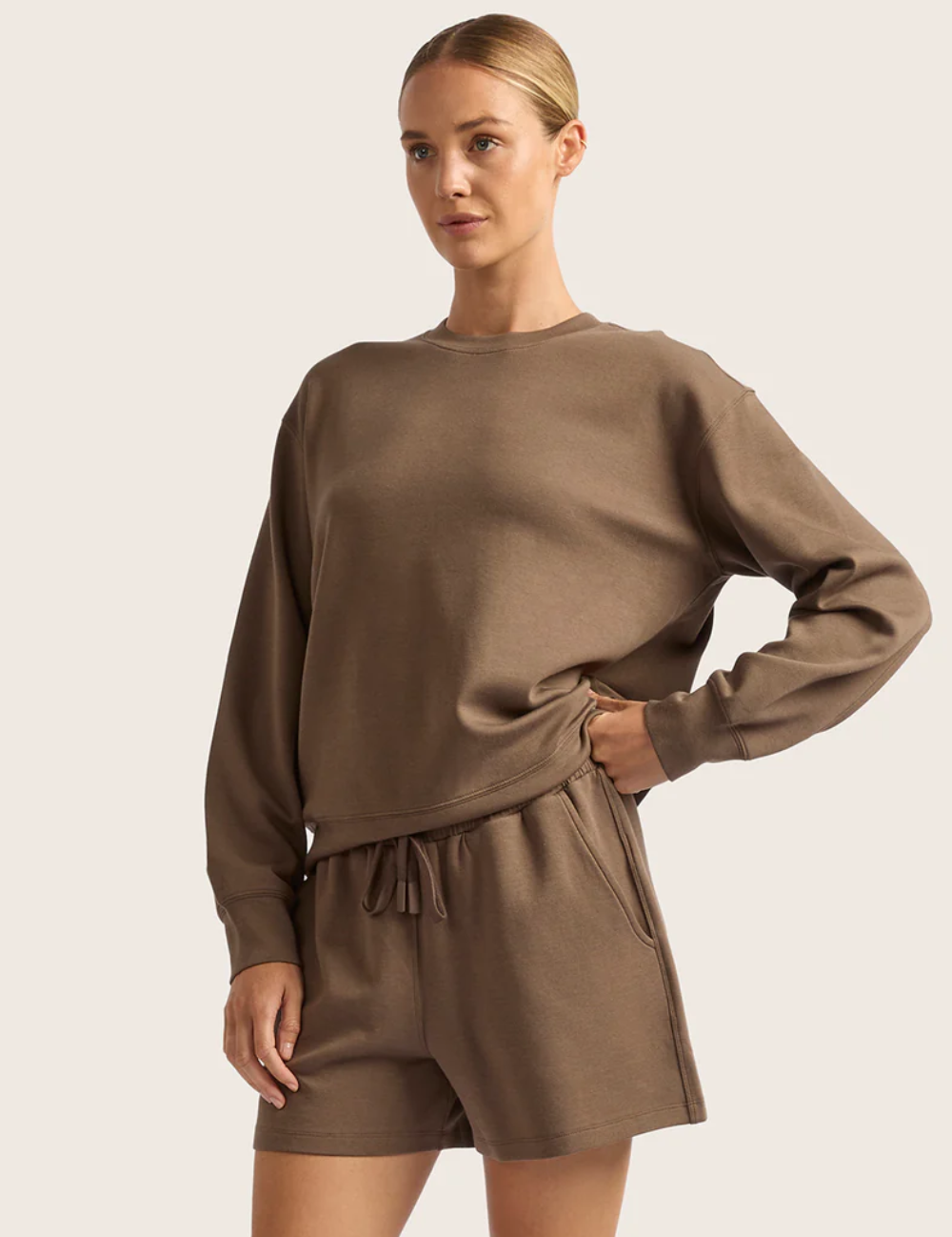 CloudKnit™︎ クルーネックセーター