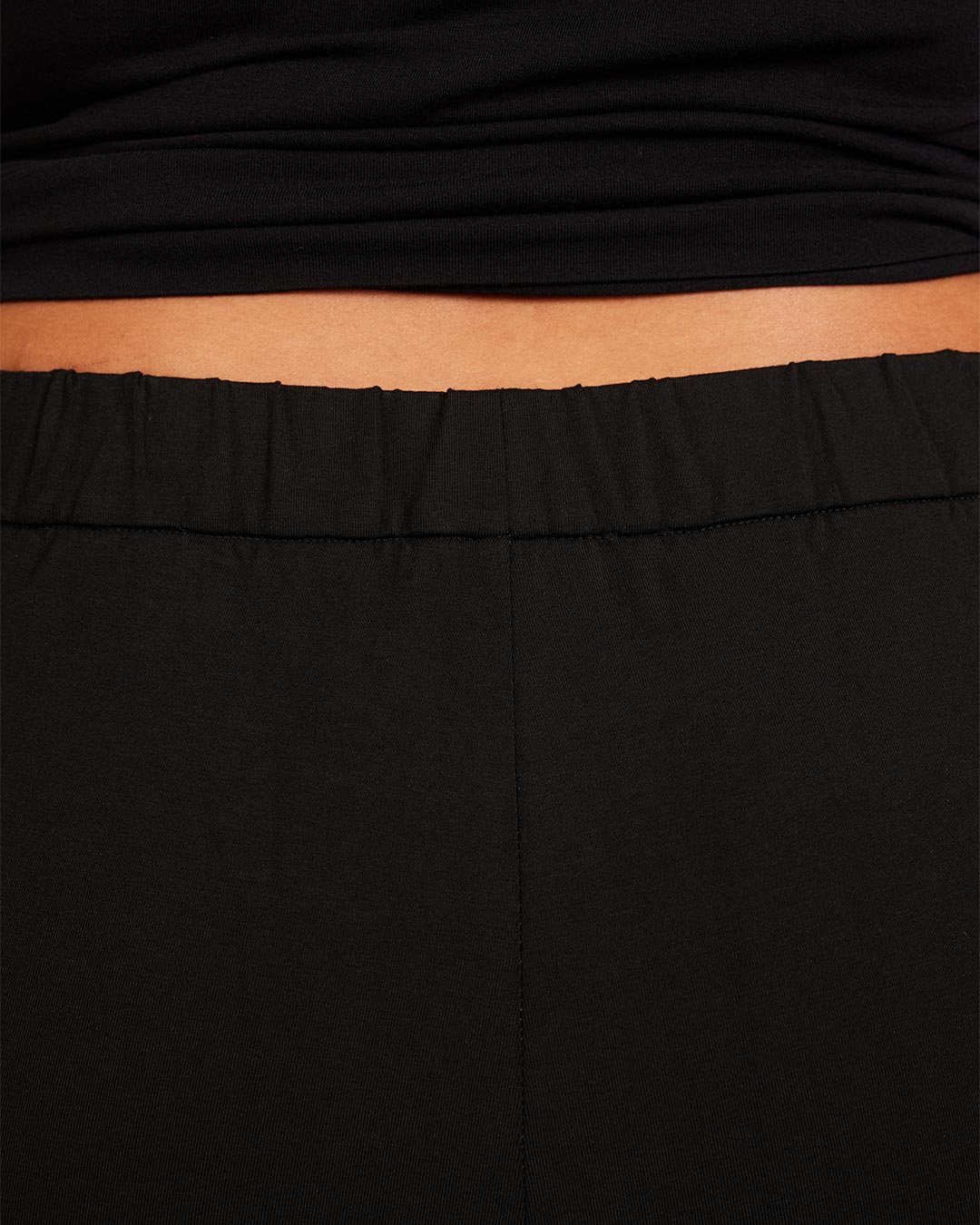 Forme リラックスレッグパンツ(ロング丈) | Black