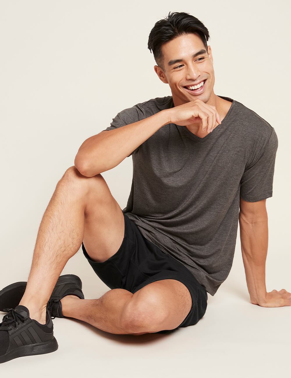 メンズ Vネック Tシャツ