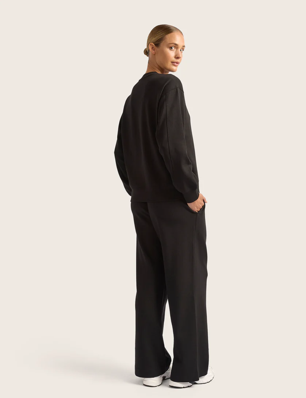 CloudKnit™︎ ストレートレッグスウェットパンツ