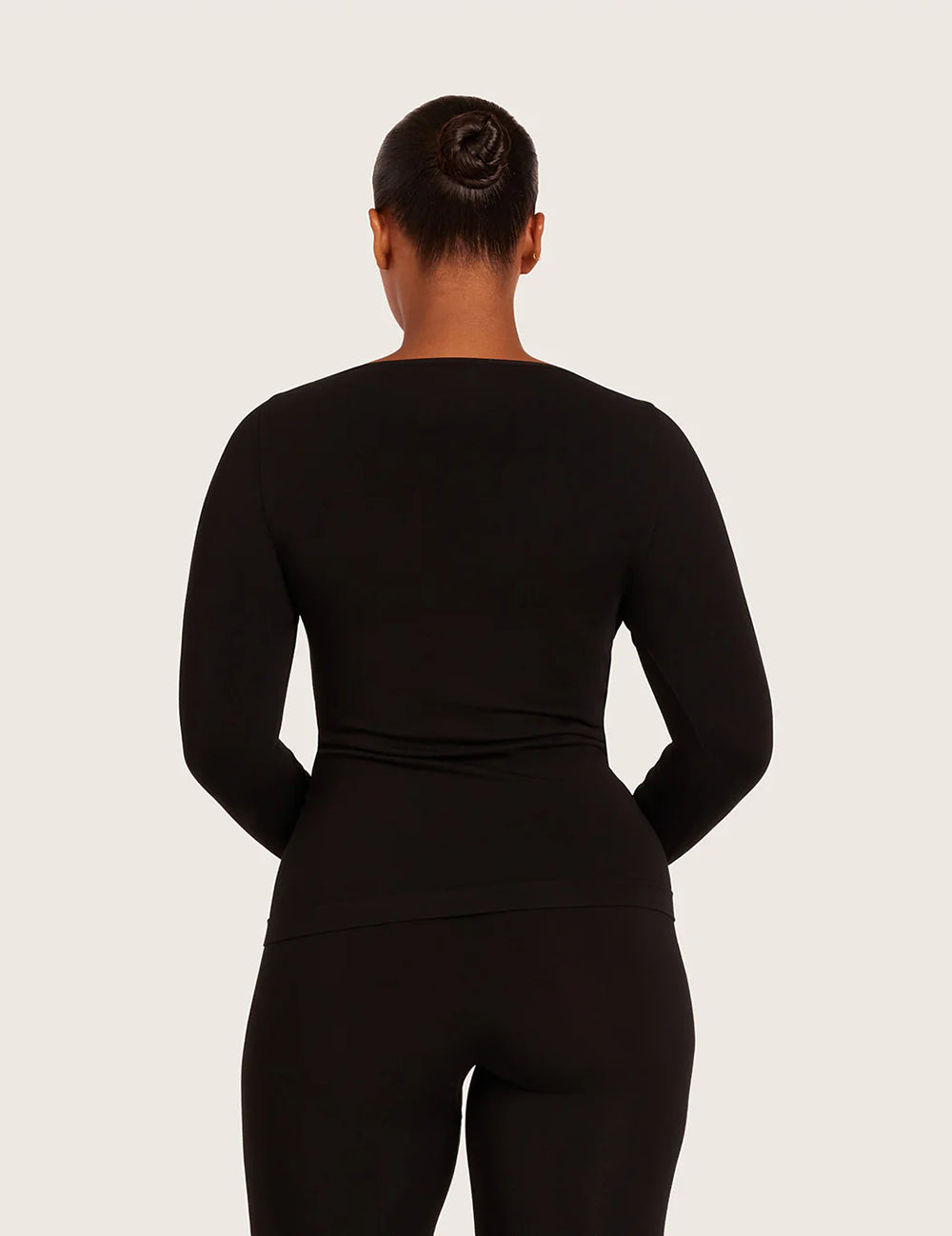 ボートネックロングスリーブトップ