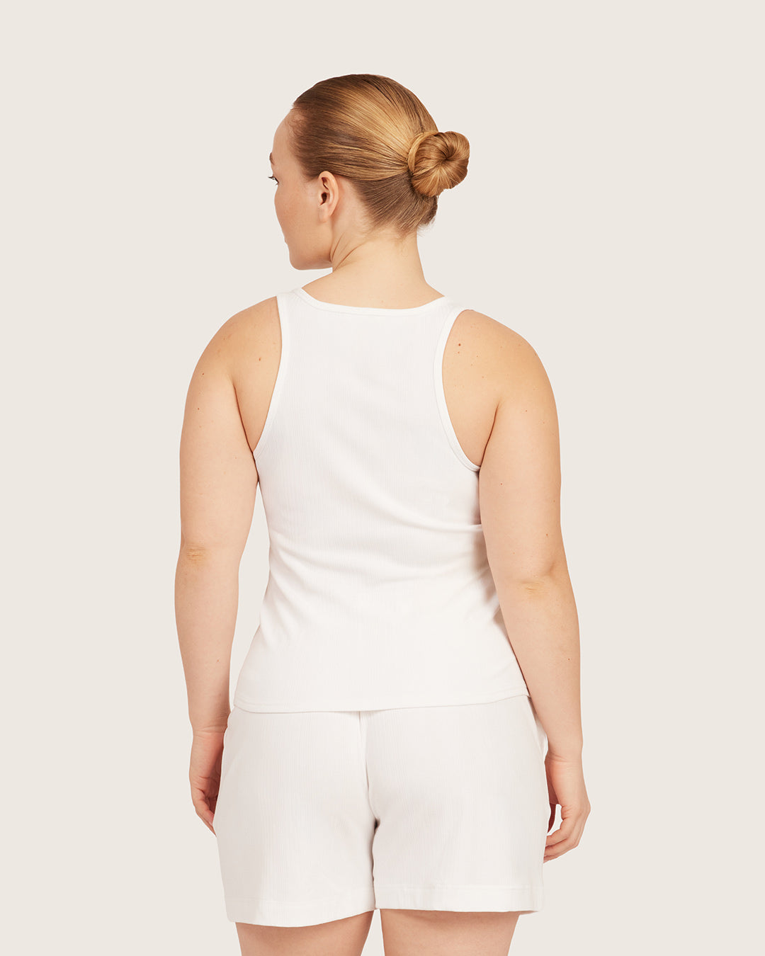 AiraRib™︎ ラウンジ タンクトップ | Chalk White