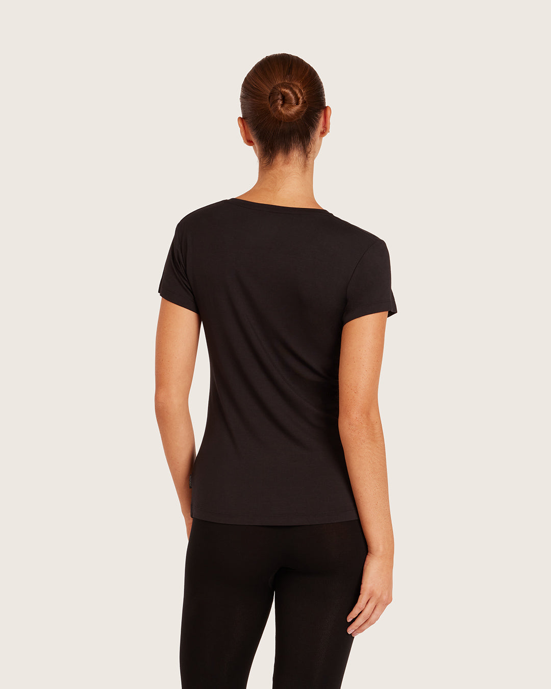 クルーネックＴシャツ | Black