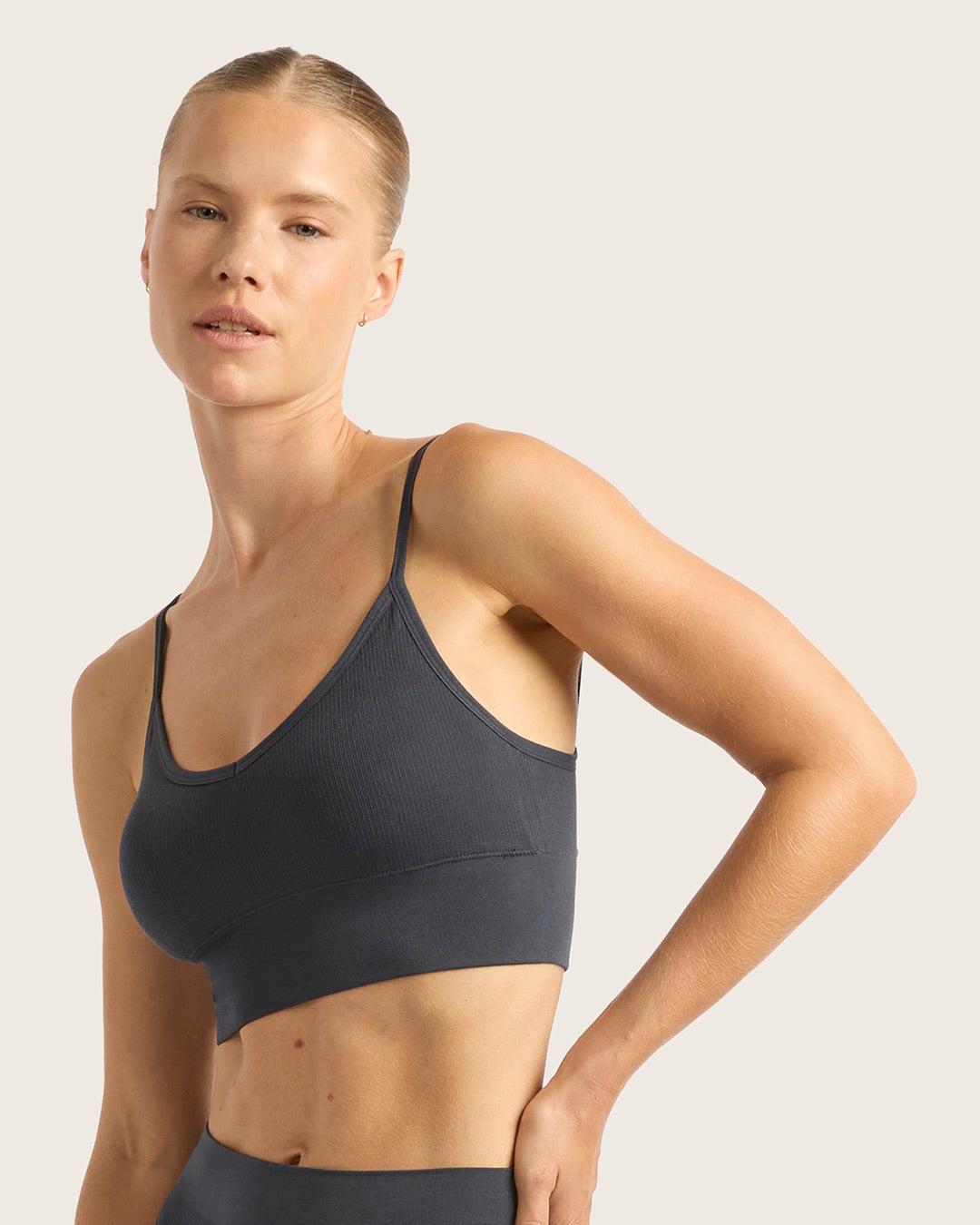 LYOLYTEリヨライト リブ ローバックブラ | Storm