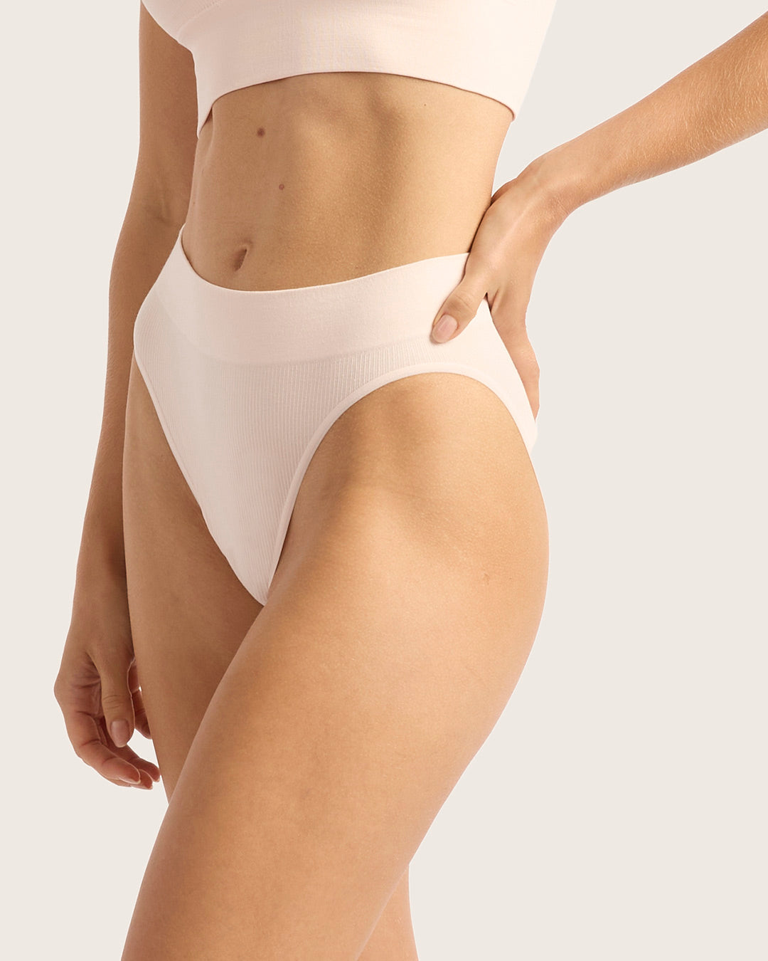 LYOLYTEリヨライト リブ ハイレッグブリーフ | Powder Pink