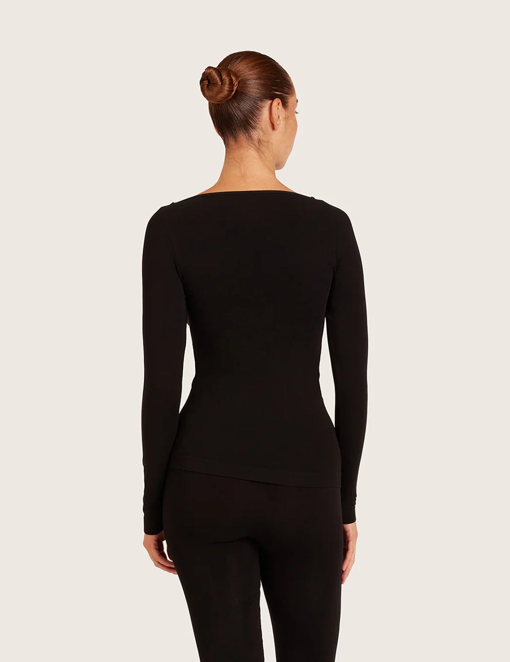 ボートネックロングスリーブトップ