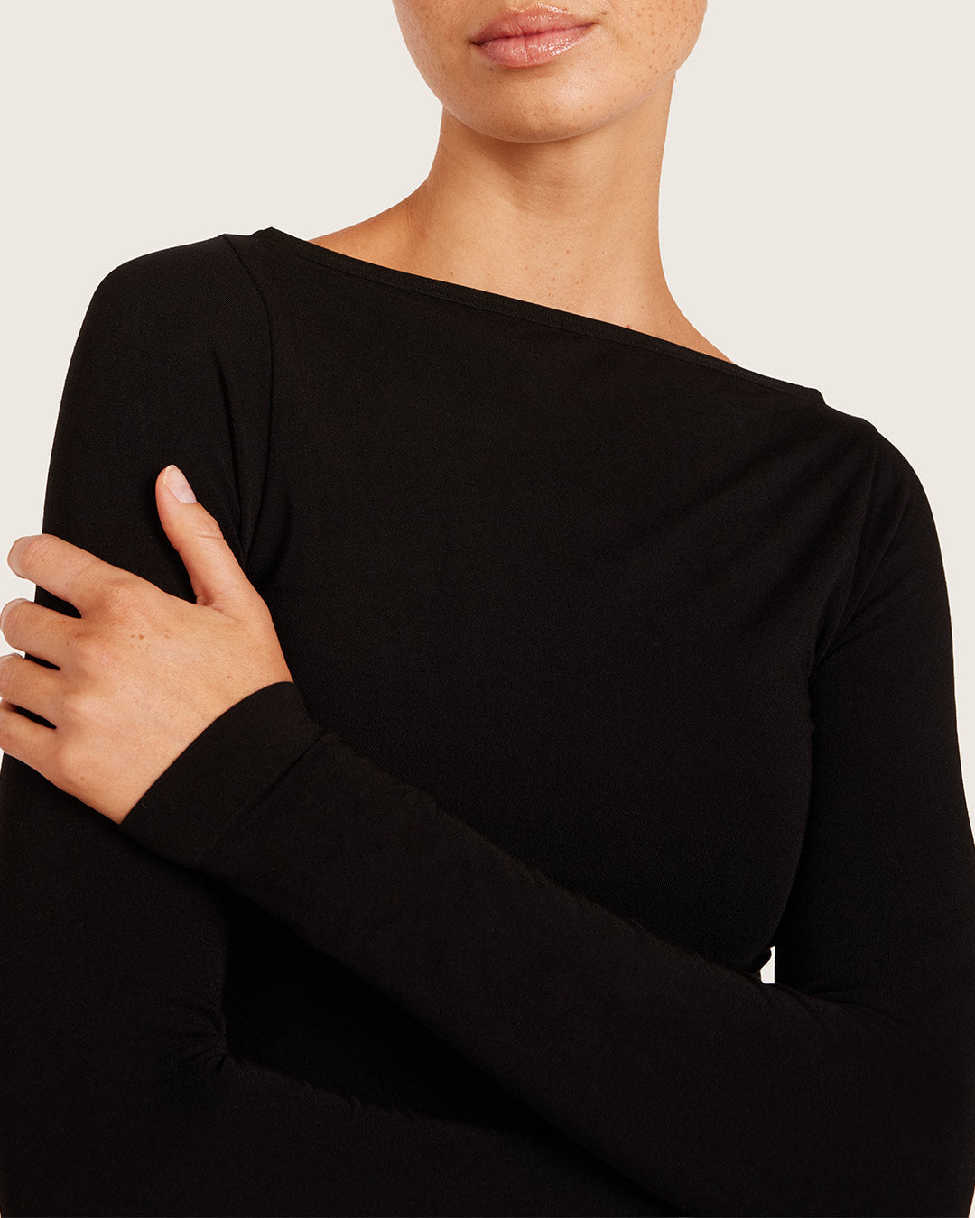 ブラック ボートネック 長袖トップス ボートネックロングスリーブトップ | Black