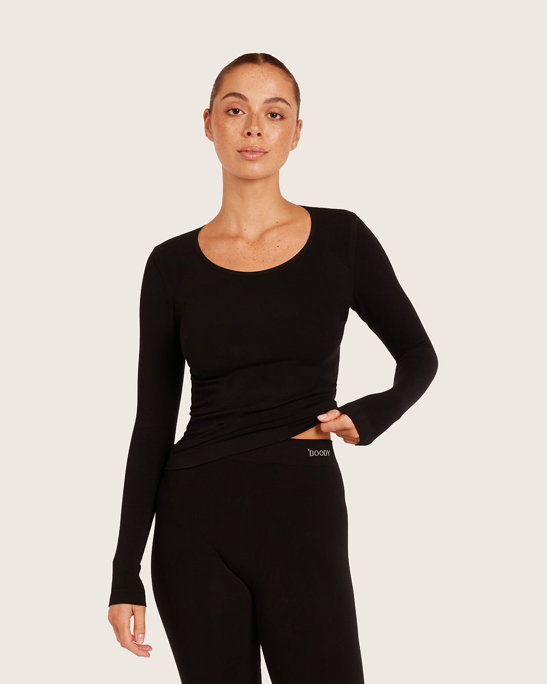 BADBLOOD ダーククラシックスクープネックロングスリーブ 長袖 黒 韓国 BADBLOOD 】Dark classic scoop neck long sleeve 韓国 の通販はau PAY